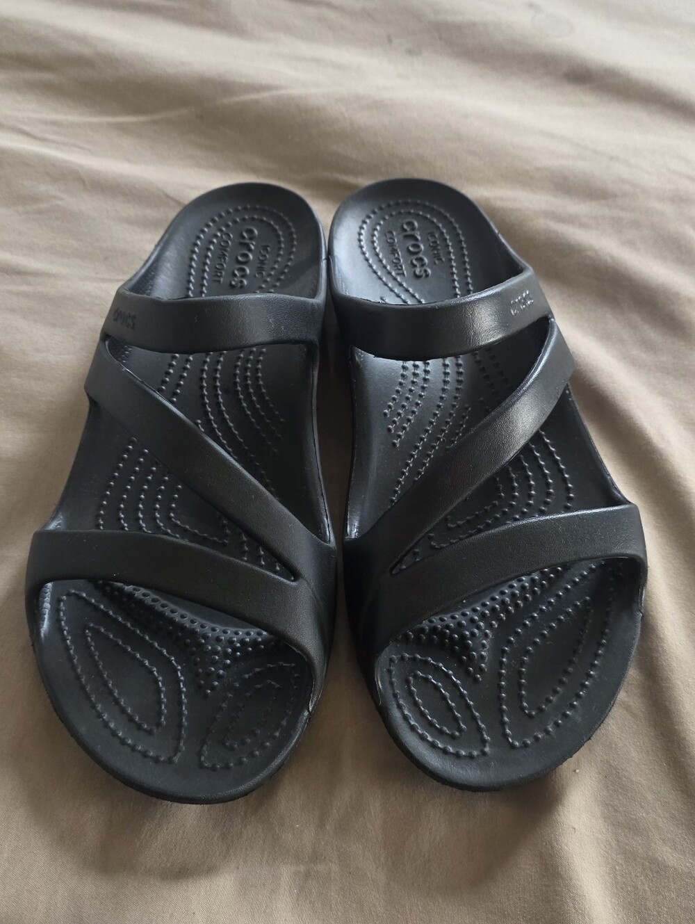 Crocs Women's Kadee II Strappy Sandals Croslite 9